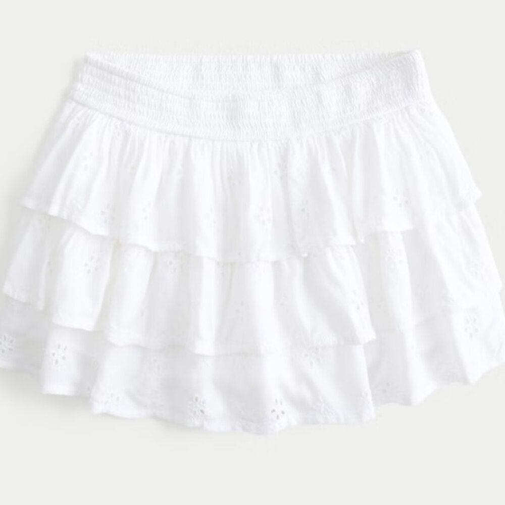 Hollister White Mini Ruffled Skirt